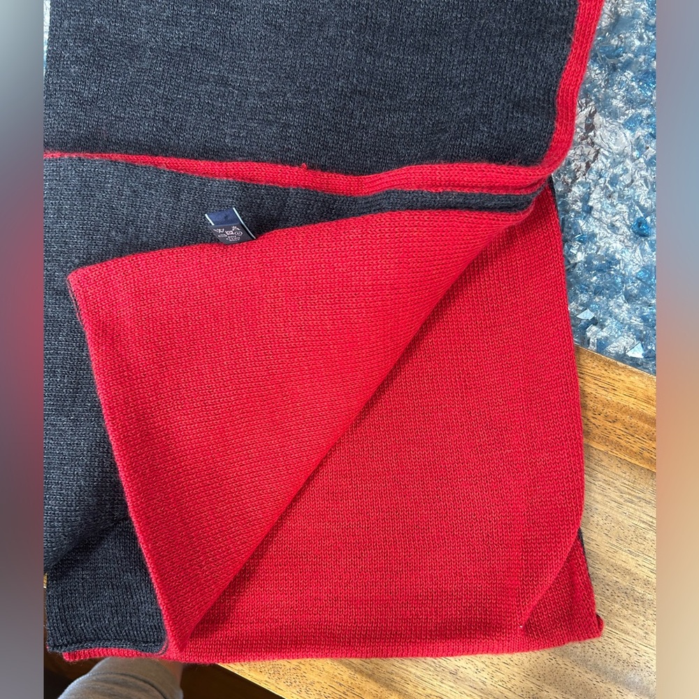 Altea 100% wool made in Italy scarf